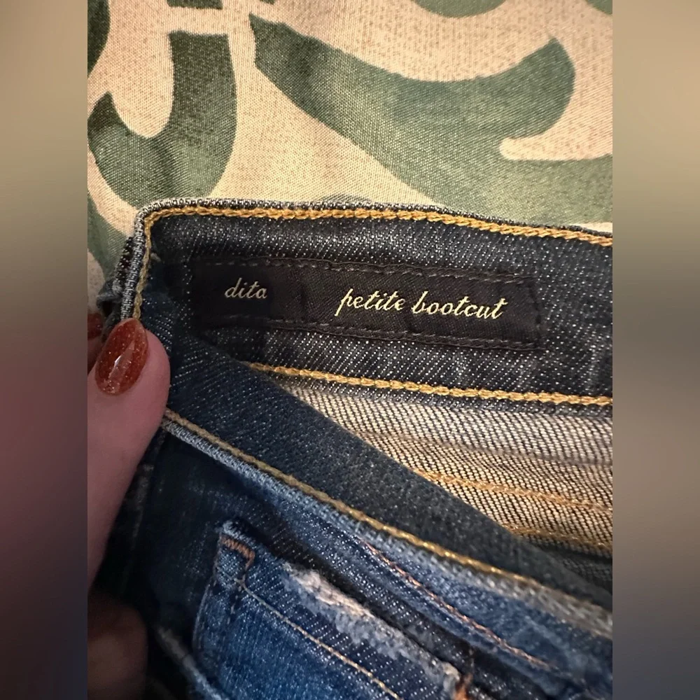 Citizens Of Humanity Dark Blue Flare Jeans - Picture 6 of 7